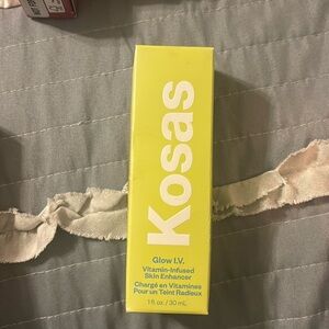 Kosas Glow I.V. Vitamin Infused Skin enhancer in shade Spark